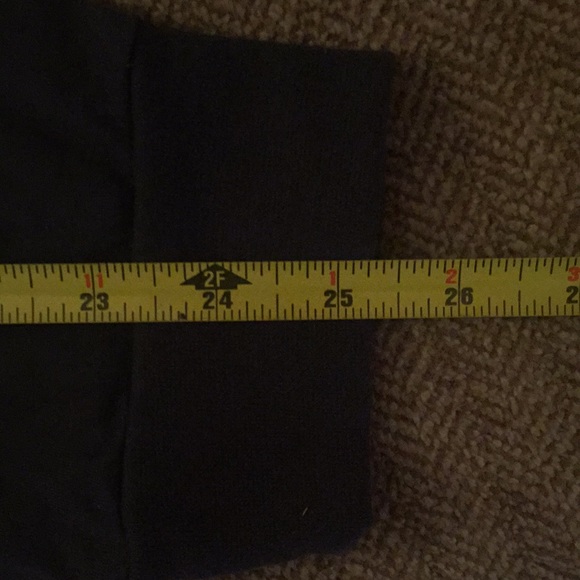 Red jacket - Picture 5 of 9